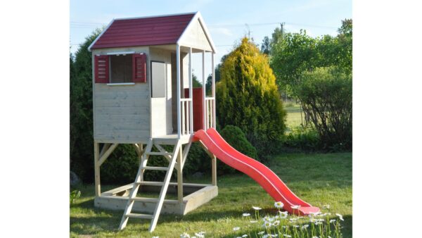 M7R-K Ház emelvénnyel és csúszdával + konyhai kiegészítő